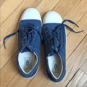 *LIKE NEW* UGG Sneakers